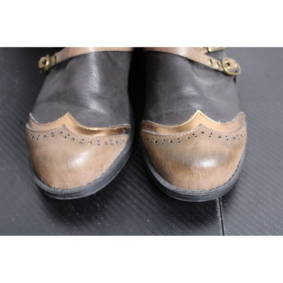 Two Tone Brown Zipper Boots with Pockets - Picture 6 of 7